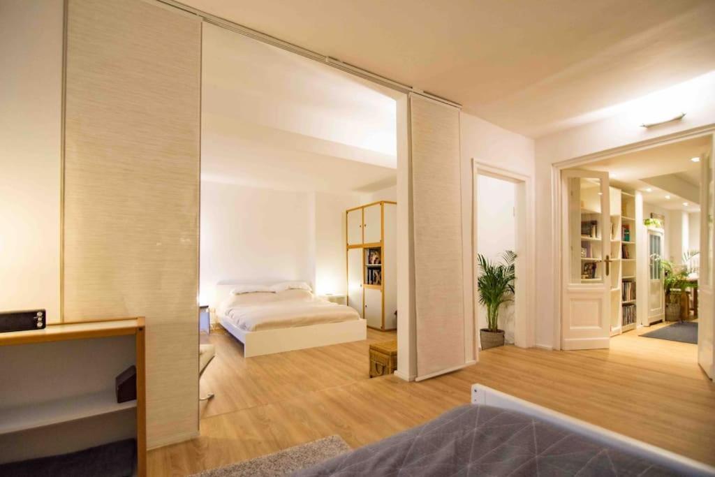 Ground Floor In Villa In Charlottenburg Garden View Berlin Dış mekan fotoğraf